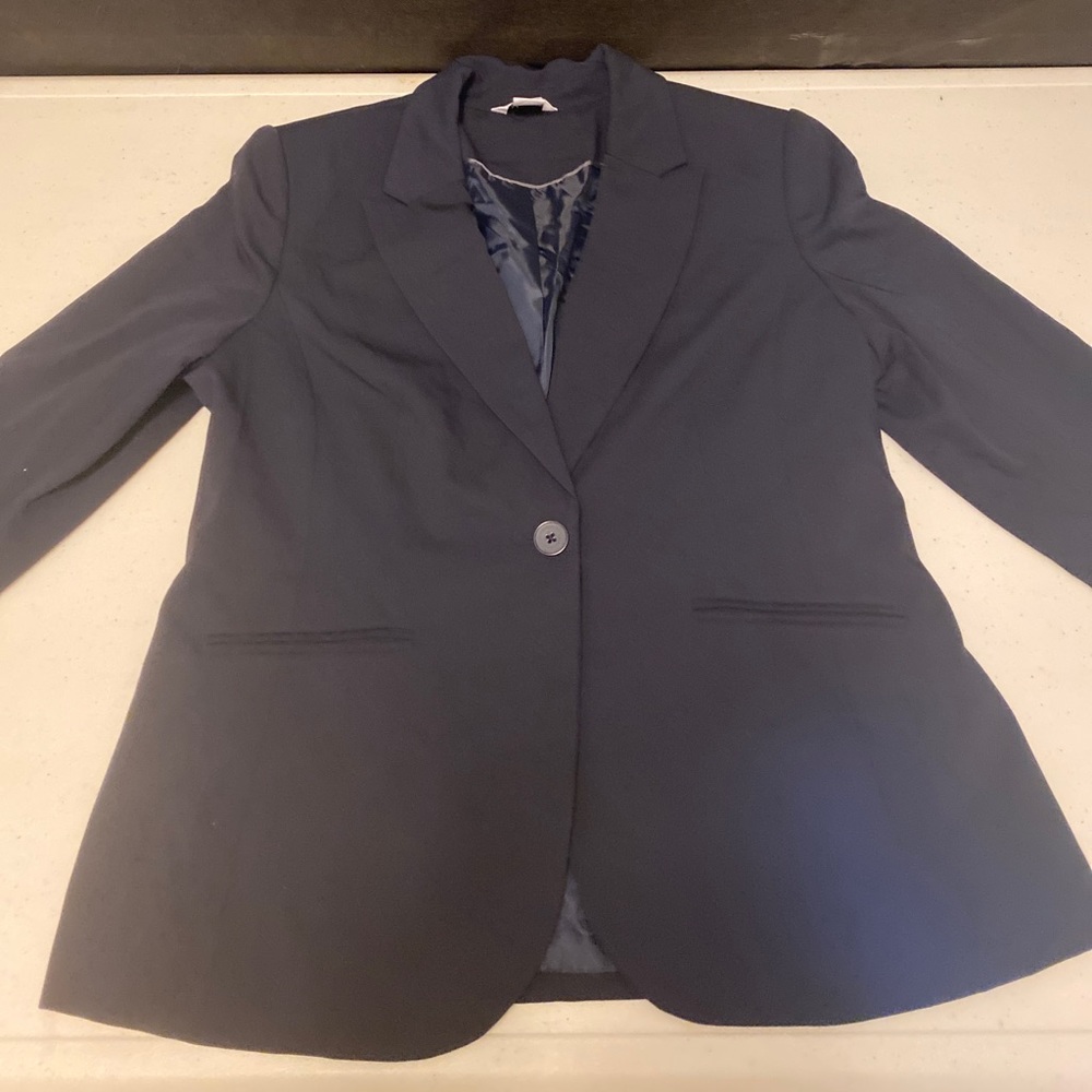 NWT Black blazer size 12